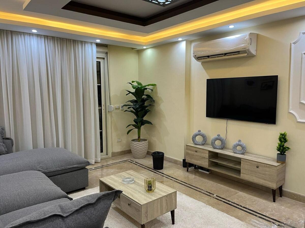 Mohandsen Modern Apartment Cairo